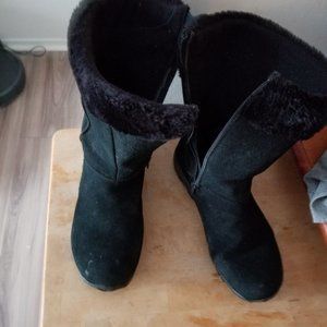 Merrell Women's Boots, size 7-8